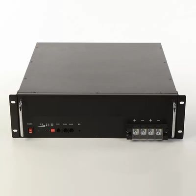 手入れ不要51.2V 50AHの太陽電池銀行棚Lifepo4電池の棚