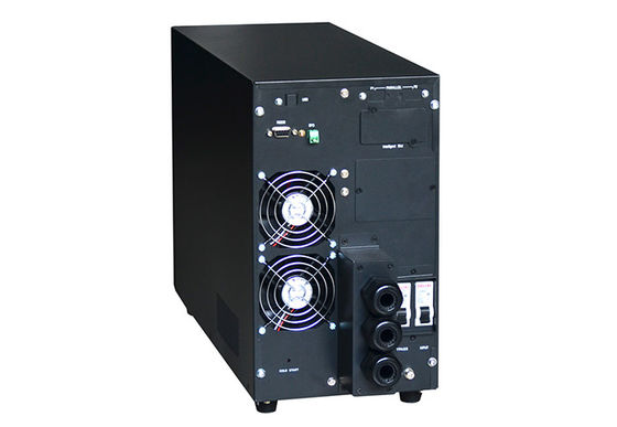 240V 6KWタワーUPSシステム60hzサーバー棚電池の途切れない電源