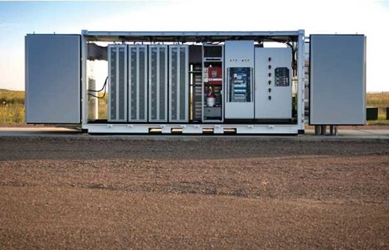 51.2v 100ah BESS電池のエネルギー蓄積 システムは前に容器を設計した